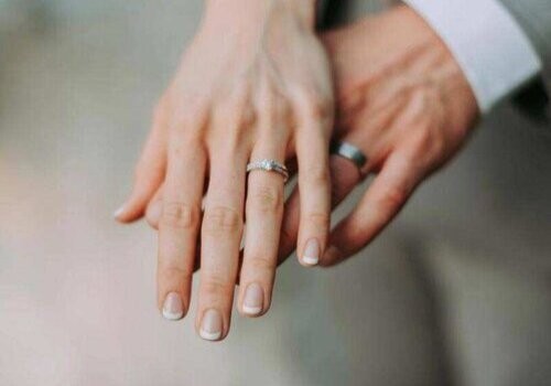 婚后陪嫁属于夫妻共同财产吗
